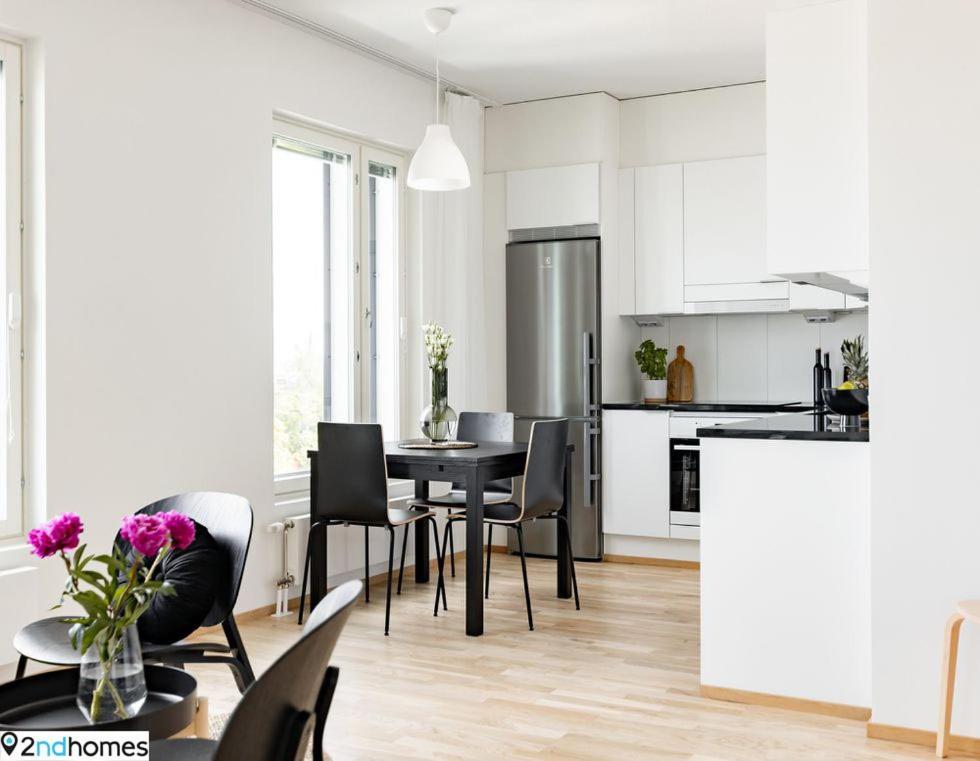 "Kanava" - New 1Br Apartment With Sauna, Balcony & Views, Hosted By 2Ndhomes Tammerfors Exteriör bild
